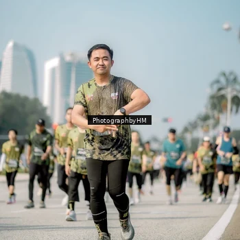 Runner Photo 6726359