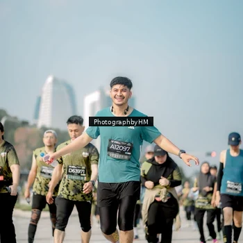 Runner Photo 6726361