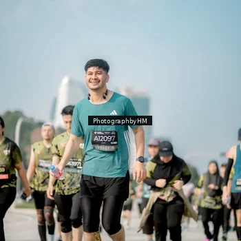 Runner Photo 6726368