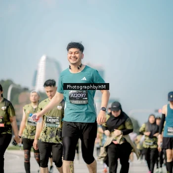 Runner Photo 6726371