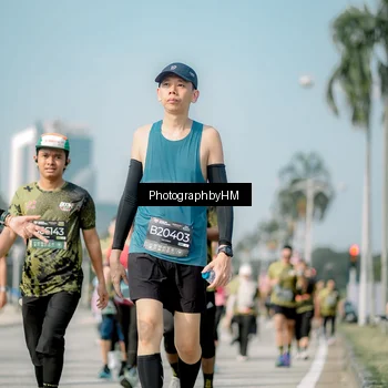Runner Photo 6726379