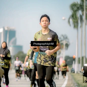 Runner Photo 6726381