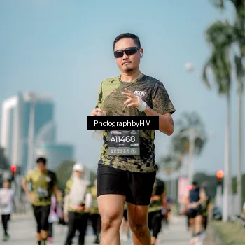 Runner Photo 6726391