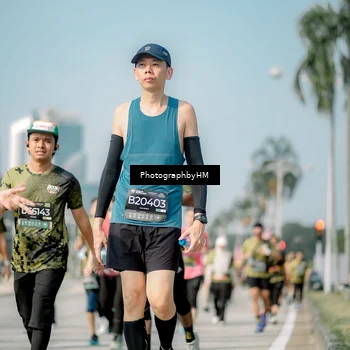 Runner Photo 6726396