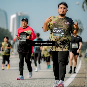 Runner Photo 6726416