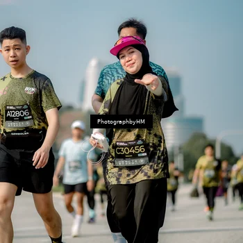 Runner Photo 6726464