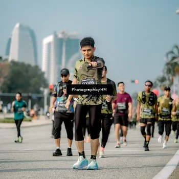 Runner Photo 6726472