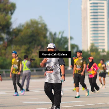 Runner Photo 6726544