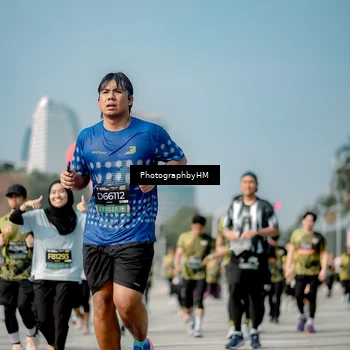 Runner Photo 6726548