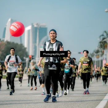Runner Photo 6726575