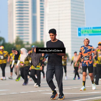 Runner Photo 6726624