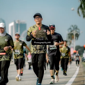Runner Photo 6726631