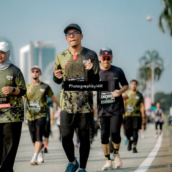 Runner Photo 6726639