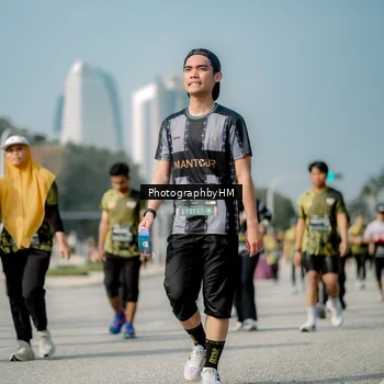 Runner Photo 6726671