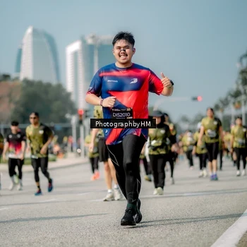 Runner Photo 6726700