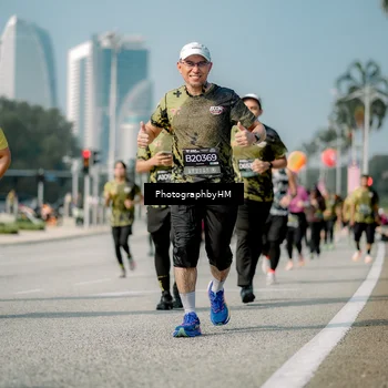 Runner Photo 6726833