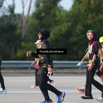 Runner Photo 6726847