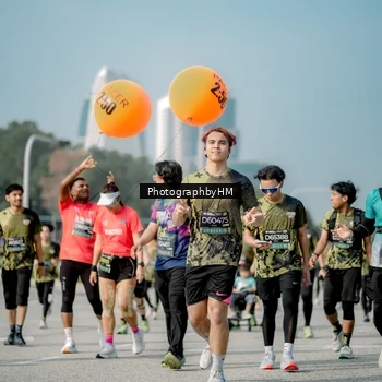 Runner Photo 6726902