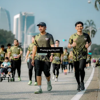 Runner Photo 6726909