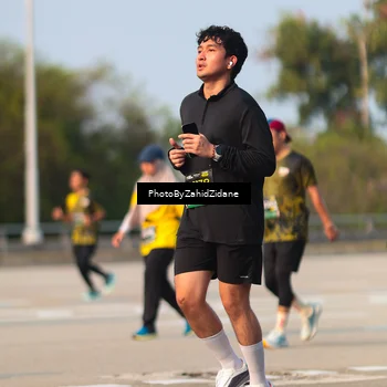 Runner Photo 6726958