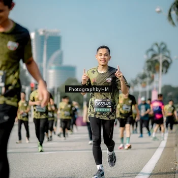 Runner Photo 6726965