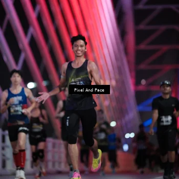 Runner Photo 6726989