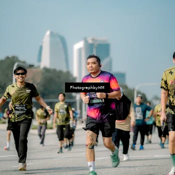 Runner Photo 6726990