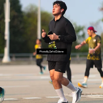 Runner Photo 6727034