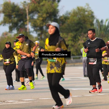 Runner Photo 6727083