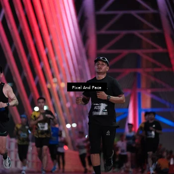 Runner Photo 6727101