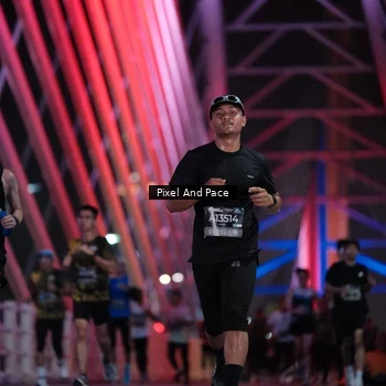 Runner Photo 6727112