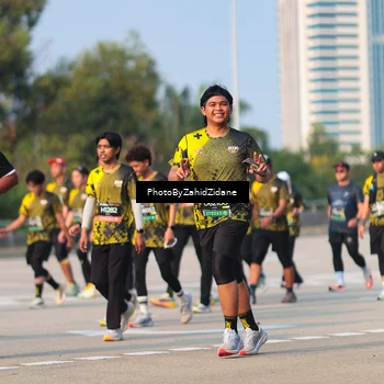 Runner Photo 6727137