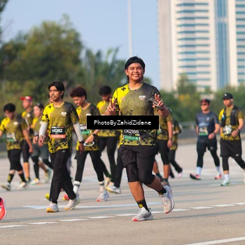 Runner Photo 6727140
