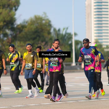 Runner Photo 6727221