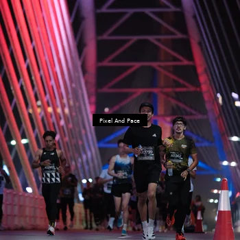 Runner Photo 6727236