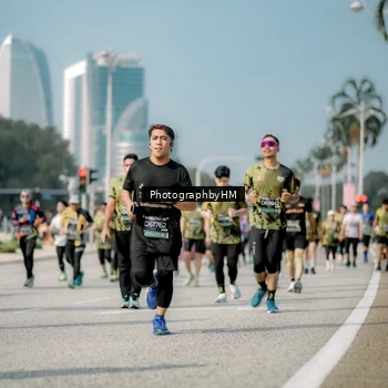 Runner Photo 6727256