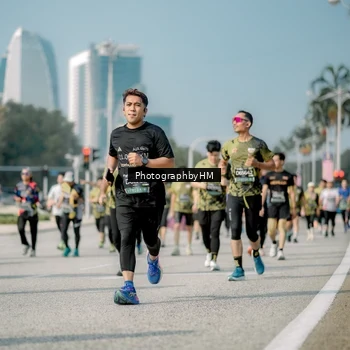 Runner Photo 6727269