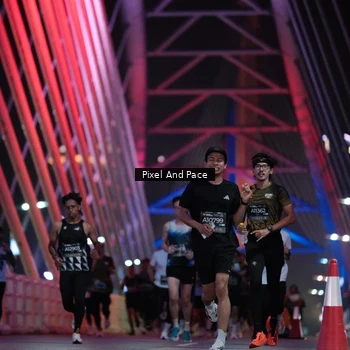 Runner Photo 6727272