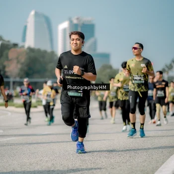 Runner Photo 6727276
