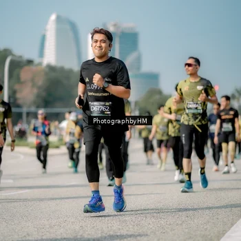 Runner Photo 6727278