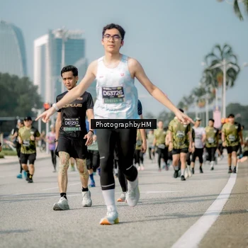Runner Photo 6727296