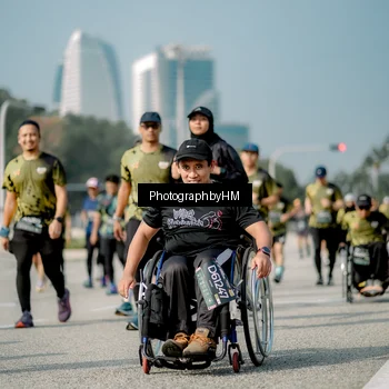 Runner Photo 6727334