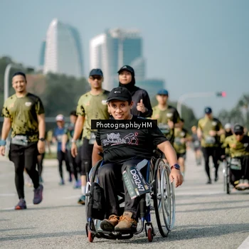 Runner Photo 6727340
