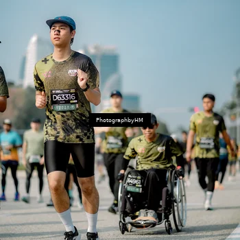 Runner Photo 6727360