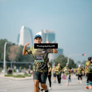 Runner Photo 6727404