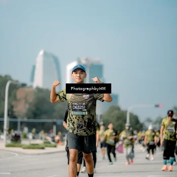 Runner Photo 6727405
