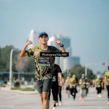 Runner Photo 6727410