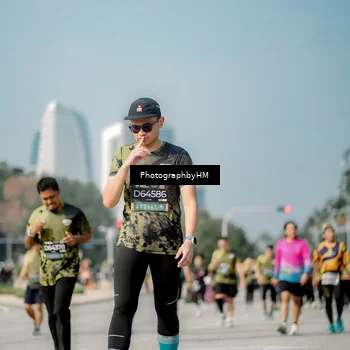 Runner Photo 6727444