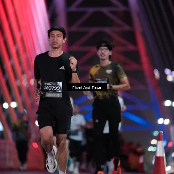 Runner Photo 6727447