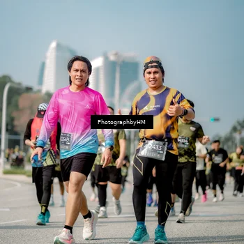 Runner Photo 6727486
